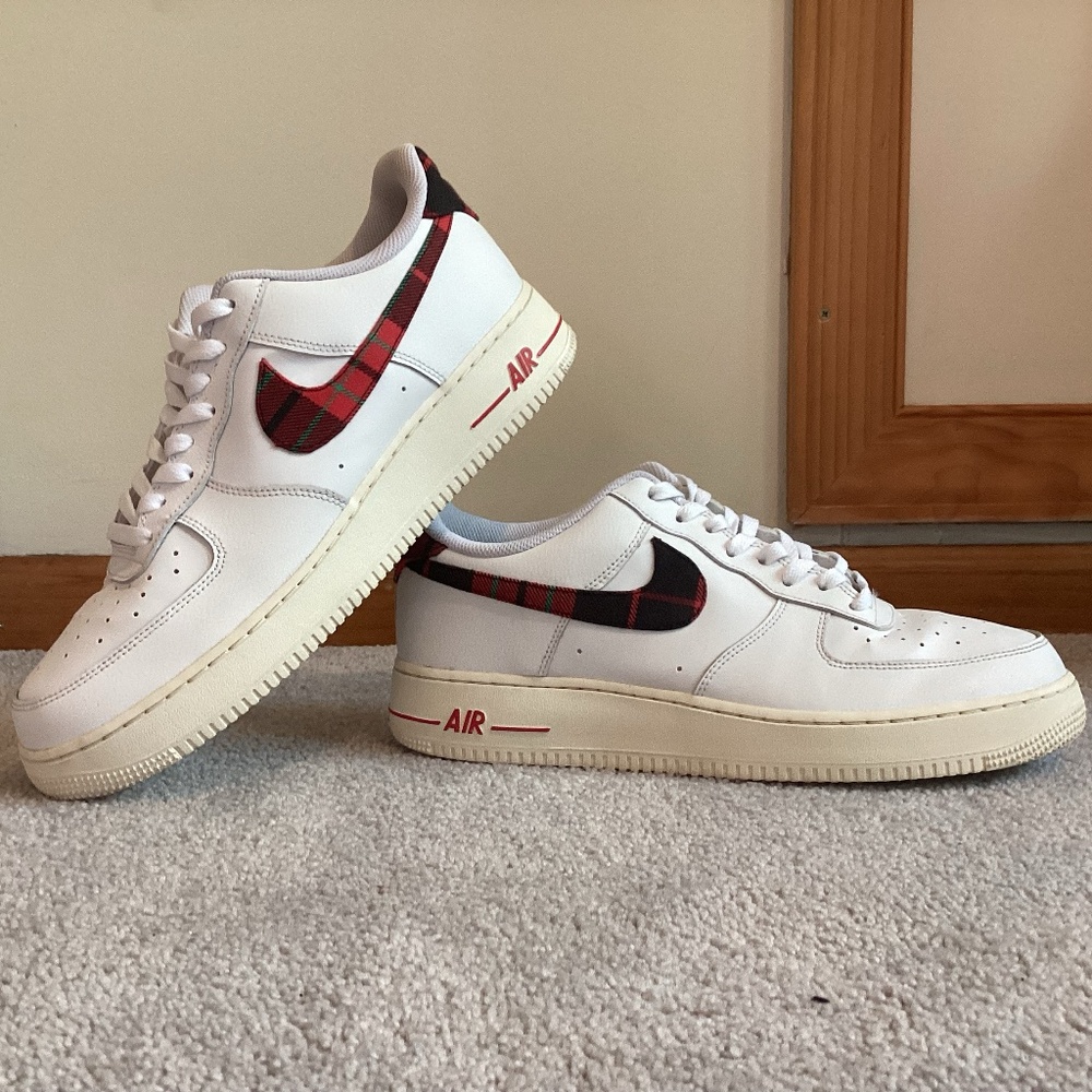 Nike Air Force 1 '07 LV8 Tartan Plaid